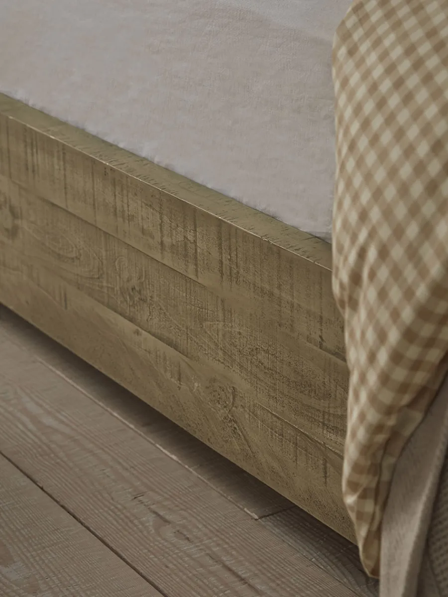 Cox & Cox Beds, Headboards & Mattresses<Valletta King Size Bed